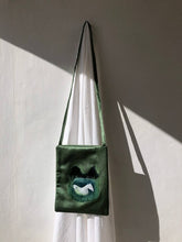 Load image into Gallery viewer, Bestiario di Minuti Emblemi #5