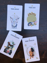 Load image into Gallery viewer, GOLD LYRE tarots